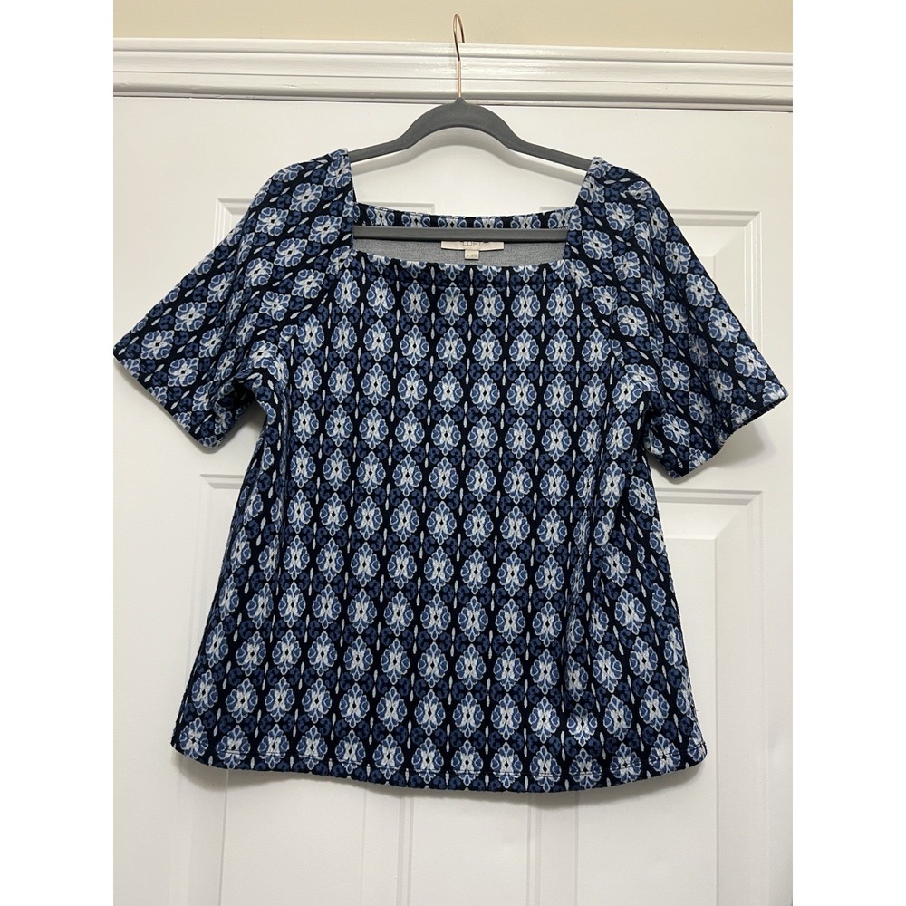 Loft Top Womens Medium Black Blue‎ Geometric Square Neck Short Sleeves Woven